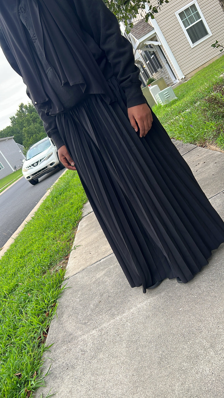 Draped pleated maxi skirt